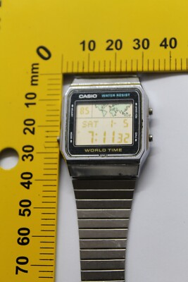 RARE CASIO WORLD TIME 643 A300U CHRONO ALARM DIGITAL VTG QUARTZ