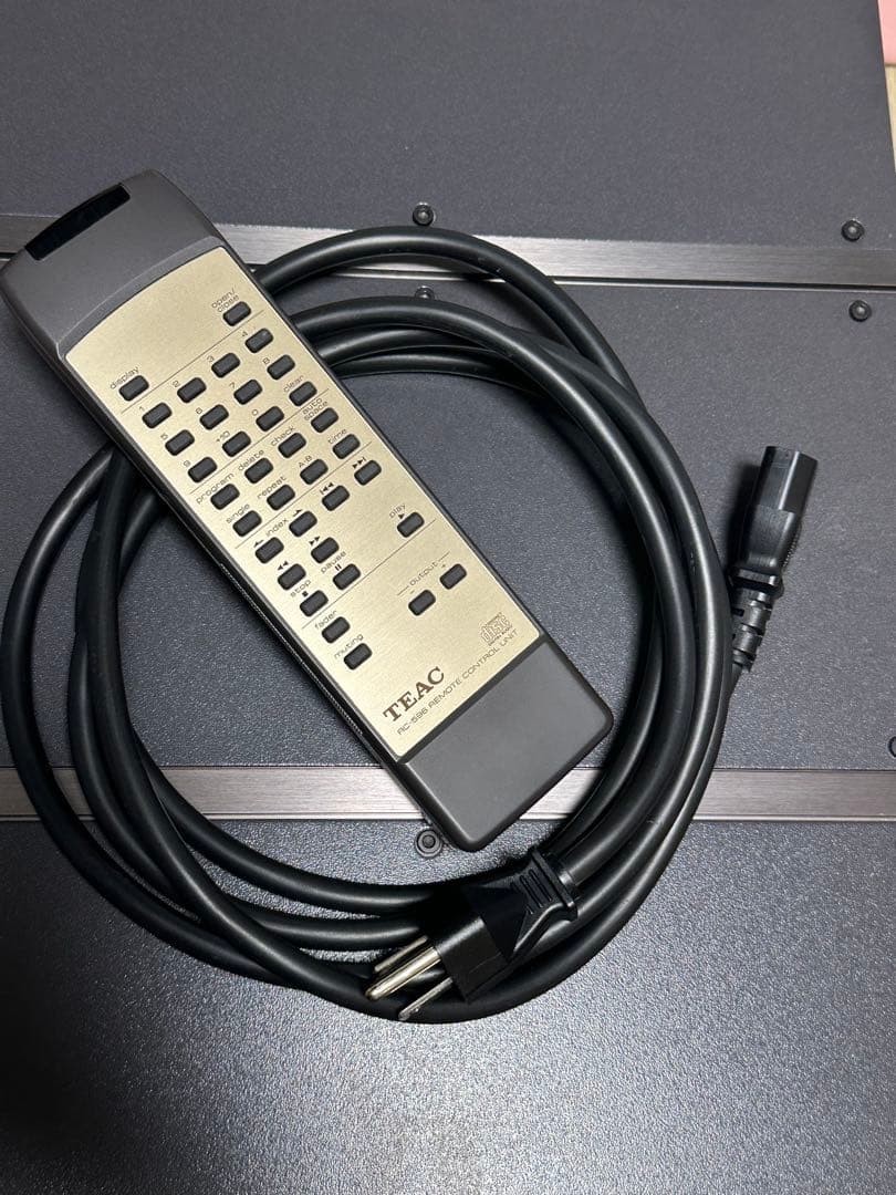 TEAC VRDS-25 CD Player Gold Retro Working Product Used From JP