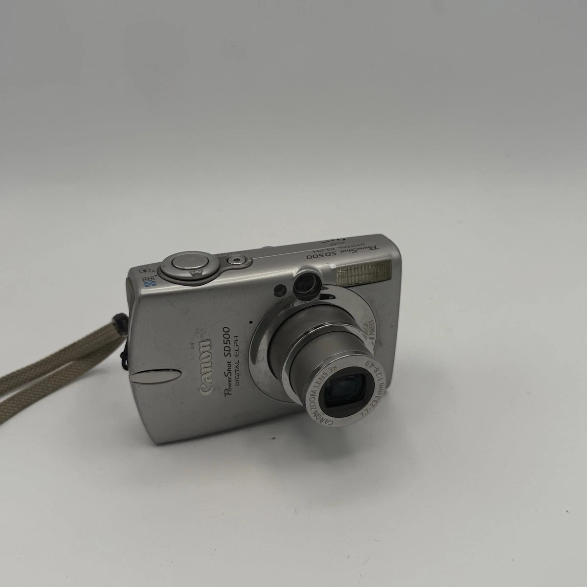 Canon PowerShot SD500 Digital Cameras with Histogram Display for