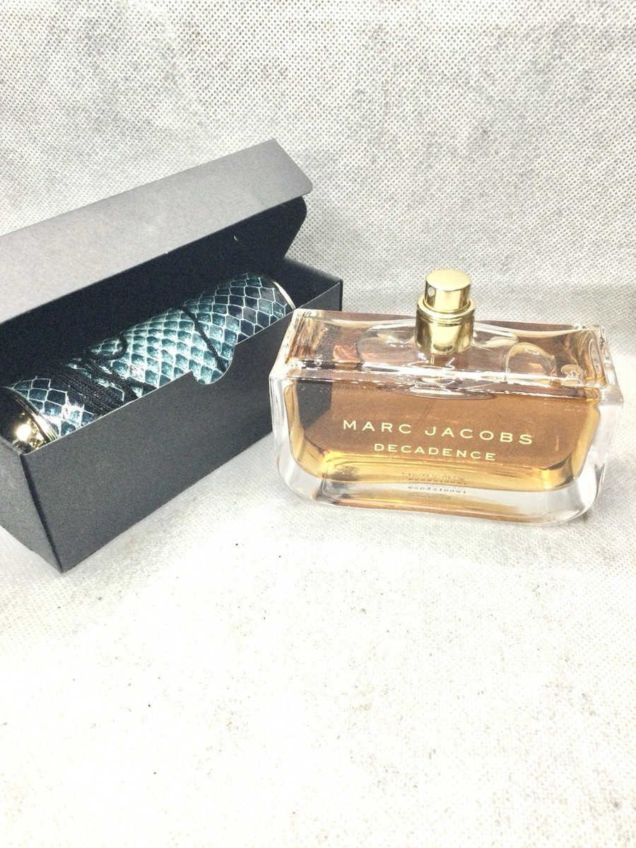 Marc Jacobs Divine Decadence Eau De Parfum 100 ML Spray Women