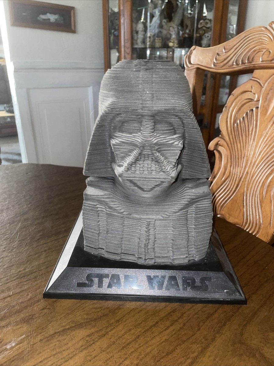 Milton Bradley 3D Sculpture Puzzle Star Wars Darth Vader Helmet