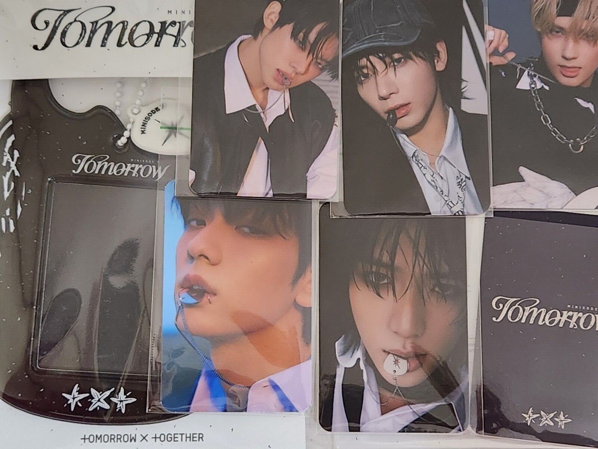 TOMORROW X TOGETHER TXT PHOTOCARD HOLDER KEYRING minisode 3
