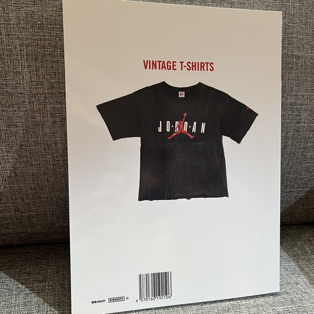 Lightning Archives Vintage T-Shirts Collection Book Fashion