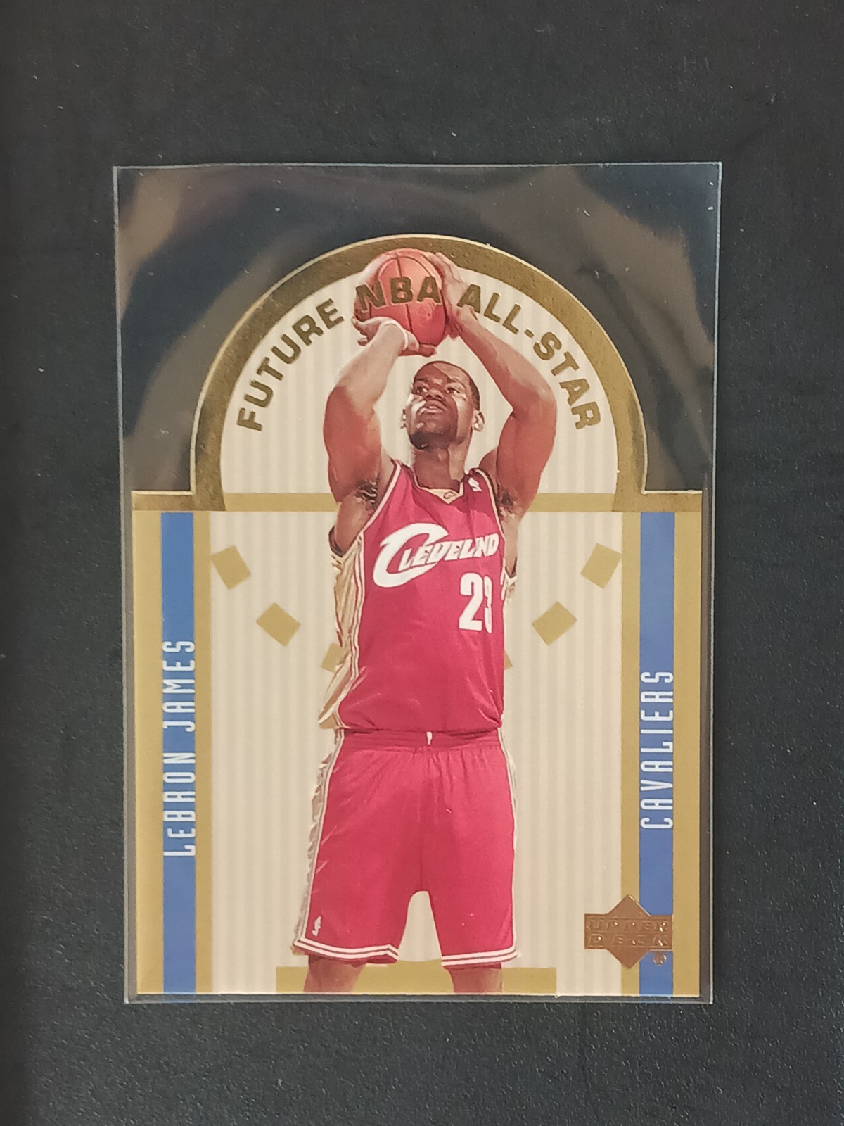 LeBron James 2003 Upper Deck #E15 Future NBA All-Star Die-Cut