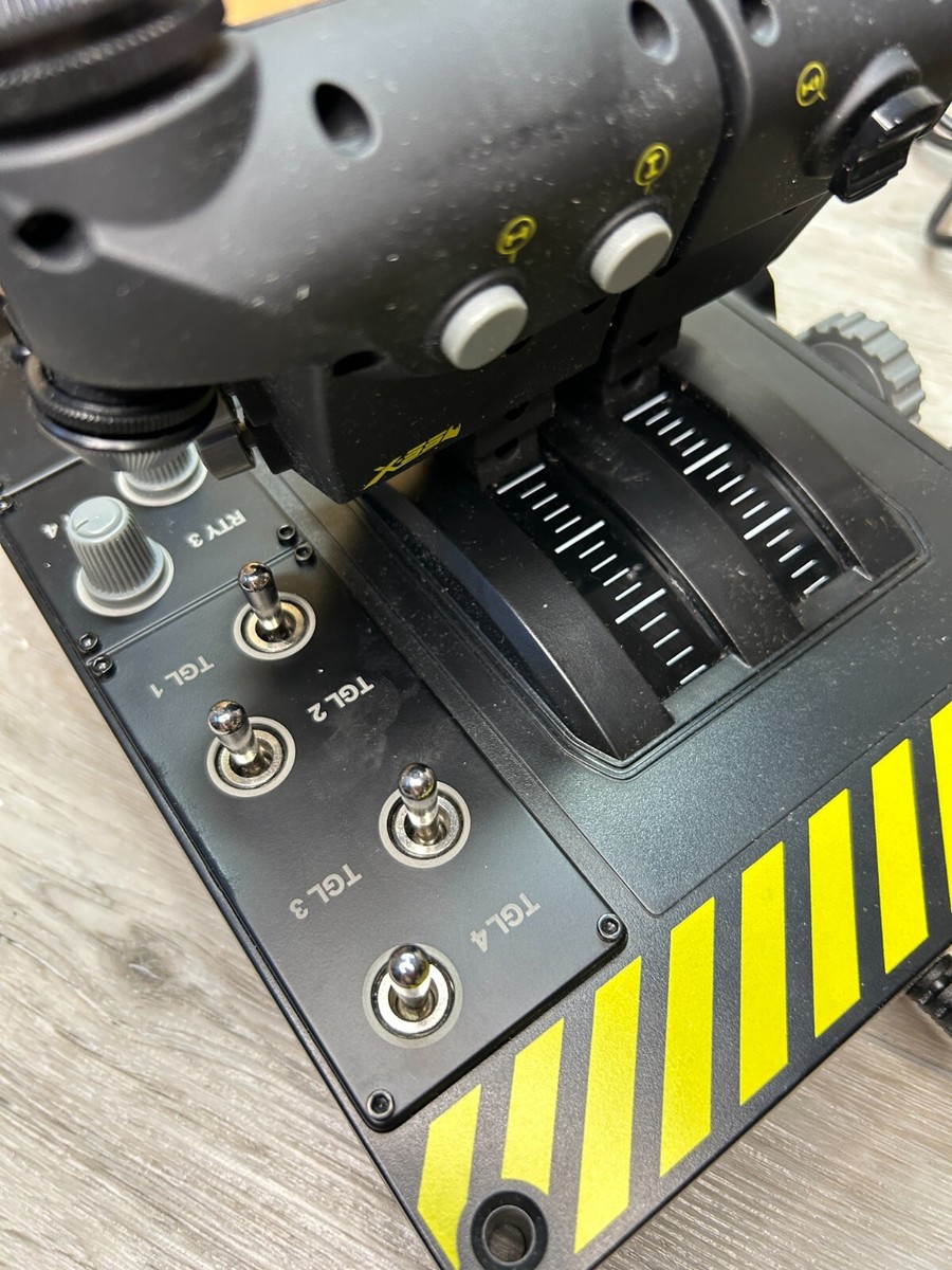 Saitek X-55 Pro-flight RHINO H.O.T.A.S. HOTAS Flight Simulator
