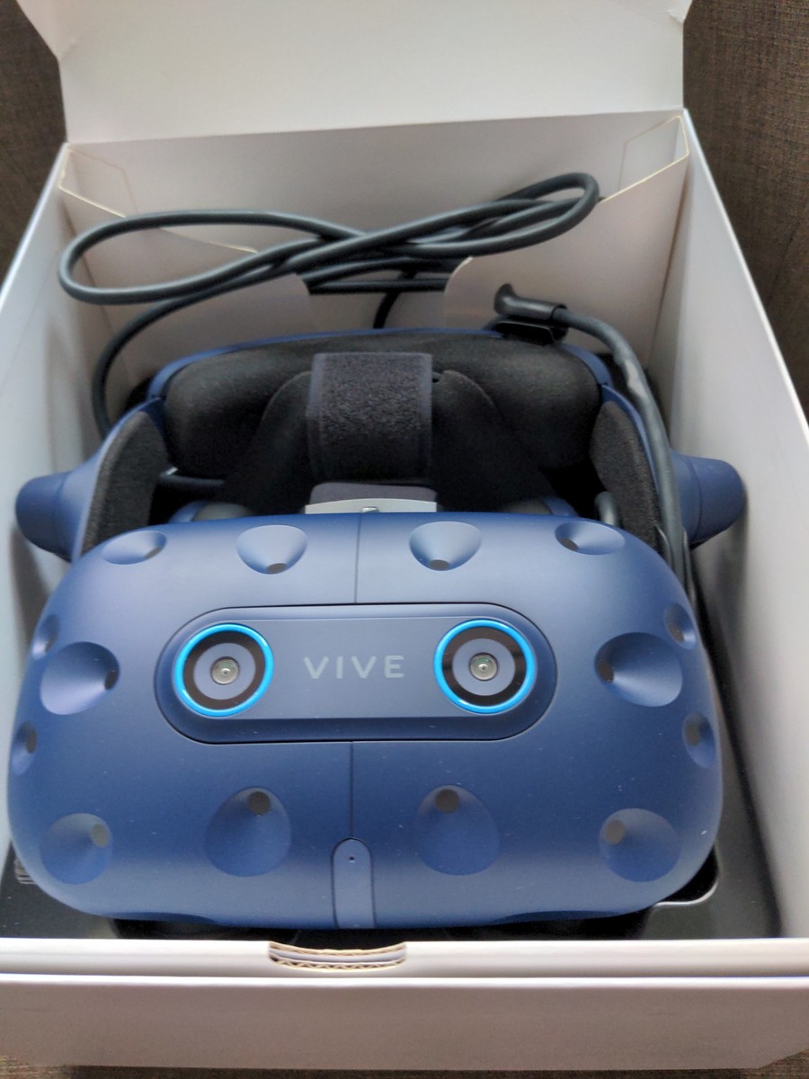 HTC Vive Pro Eye Virtual Reality VR Headset Blue 99HAPT005-00 PC