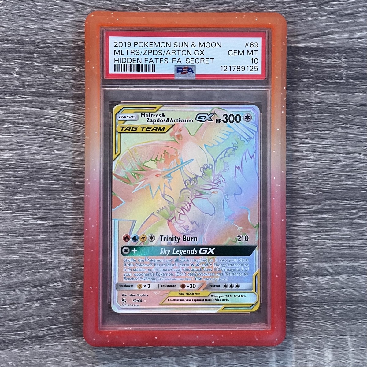 PSA 10 Moltres & Zapdos & Articuno GX (Secret) 69/68 Hidden Fates