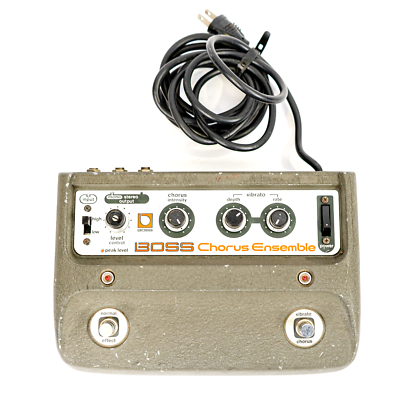Late 70's Vintage Boss CE-1 Chorus/Vibrato Effect Pedal w/ Bucket