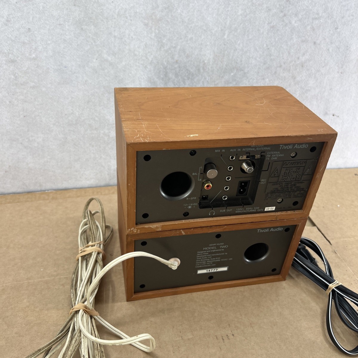 2pc Tivoli Audio Model Two Henry Kloss Stereo Radio Speaker AM FM