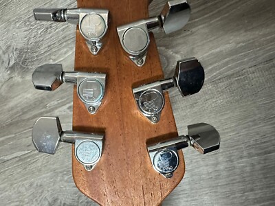 Ovation 1711 Acoustic Electric Guitar Standard Balladeer (SM) | eBay