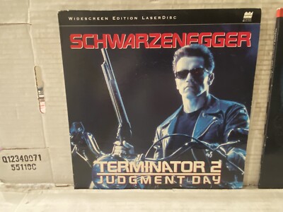 Terminator 2 Judgement Day Laserdisc Lot (2) + The Special Edition
