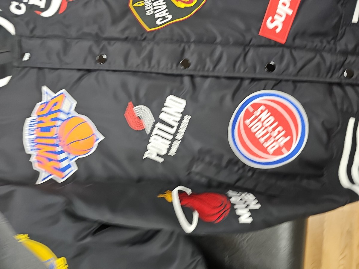 SUPREME x NIKE NBA WARM UP JACKET 