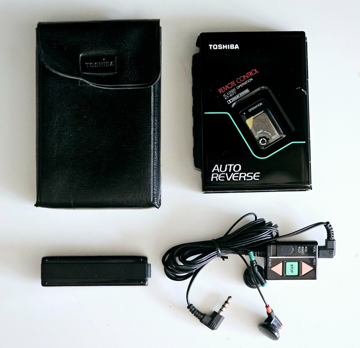 Super rare Toshiba Walkman KT-4177 Cassette Player Remote Control