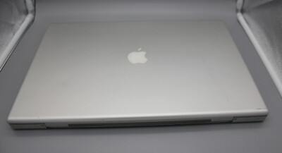 Apple MacBook Pro 17