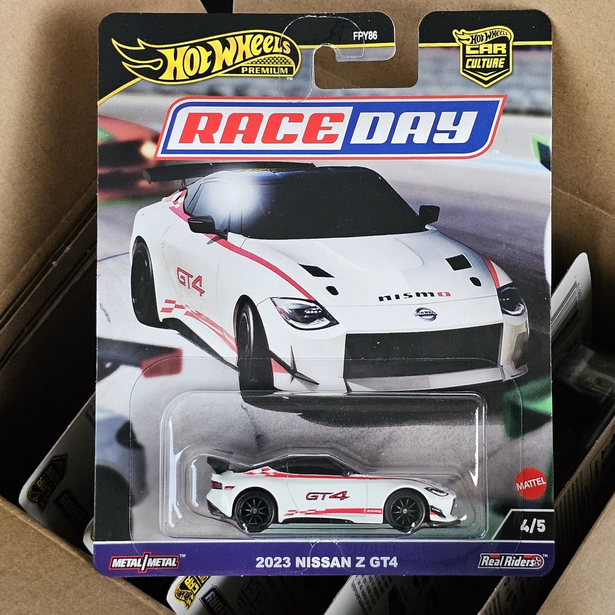 2024 HOT WHEELS PREMIUM 2023 NISSAN Z GT4 RACE DAY SERIES CAR