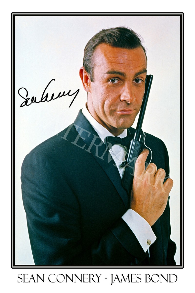 Sean Connery James Bond 007 signed 12x18 inch photograph poster