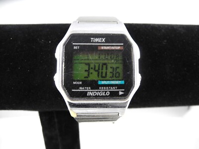 Timex Indiglo Mens digital face 555 W8 Wr 30m Stainless Steel