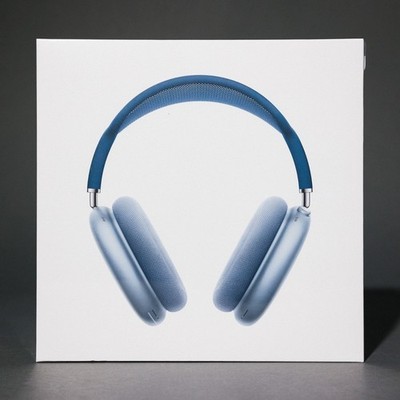 Apple AirPods Max Wireless Over-Ear Headset - Sky Blue NEW OPEN