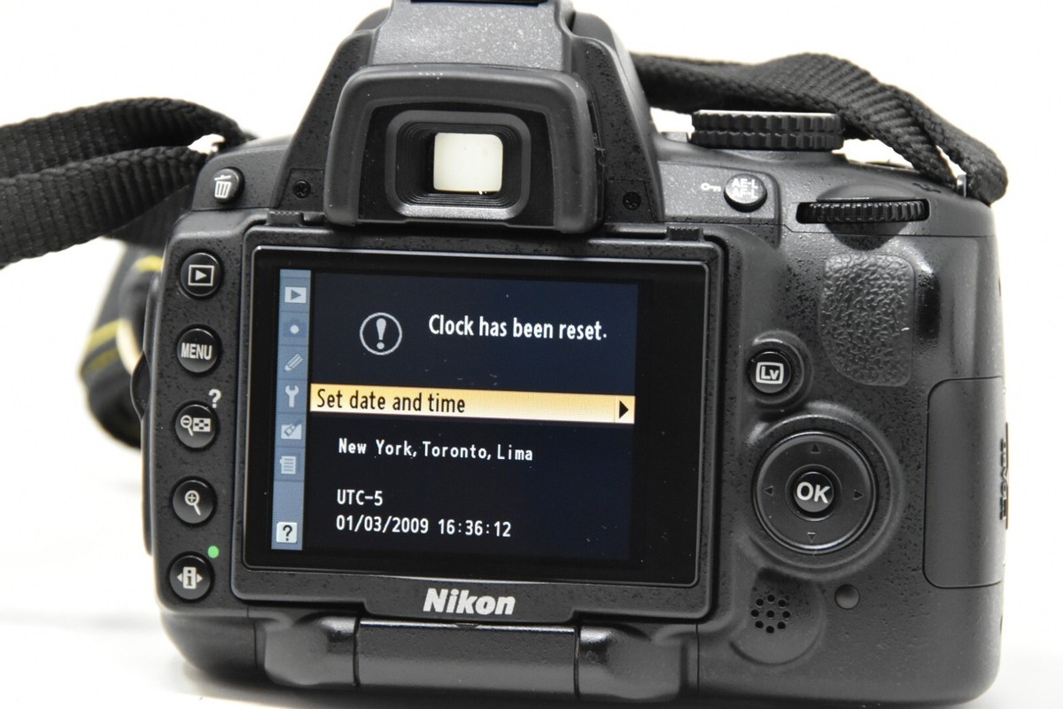 Nikon D5000 Digital SLR Camera with 18-55mm VR Lens Black (B16) | eBay