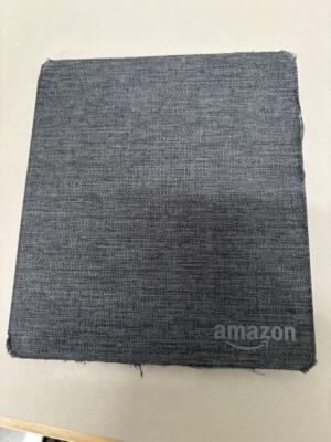 Amazon Kindle Oasis 9th Gen 32GB Wi-Fi Bluetooth Model CW24WI