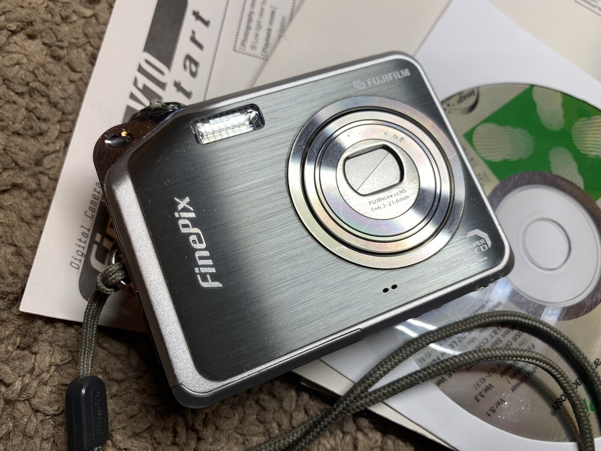 Fujifilm FinePix V10 5.1MP Digital Camera Silver Tested NO CHARGER