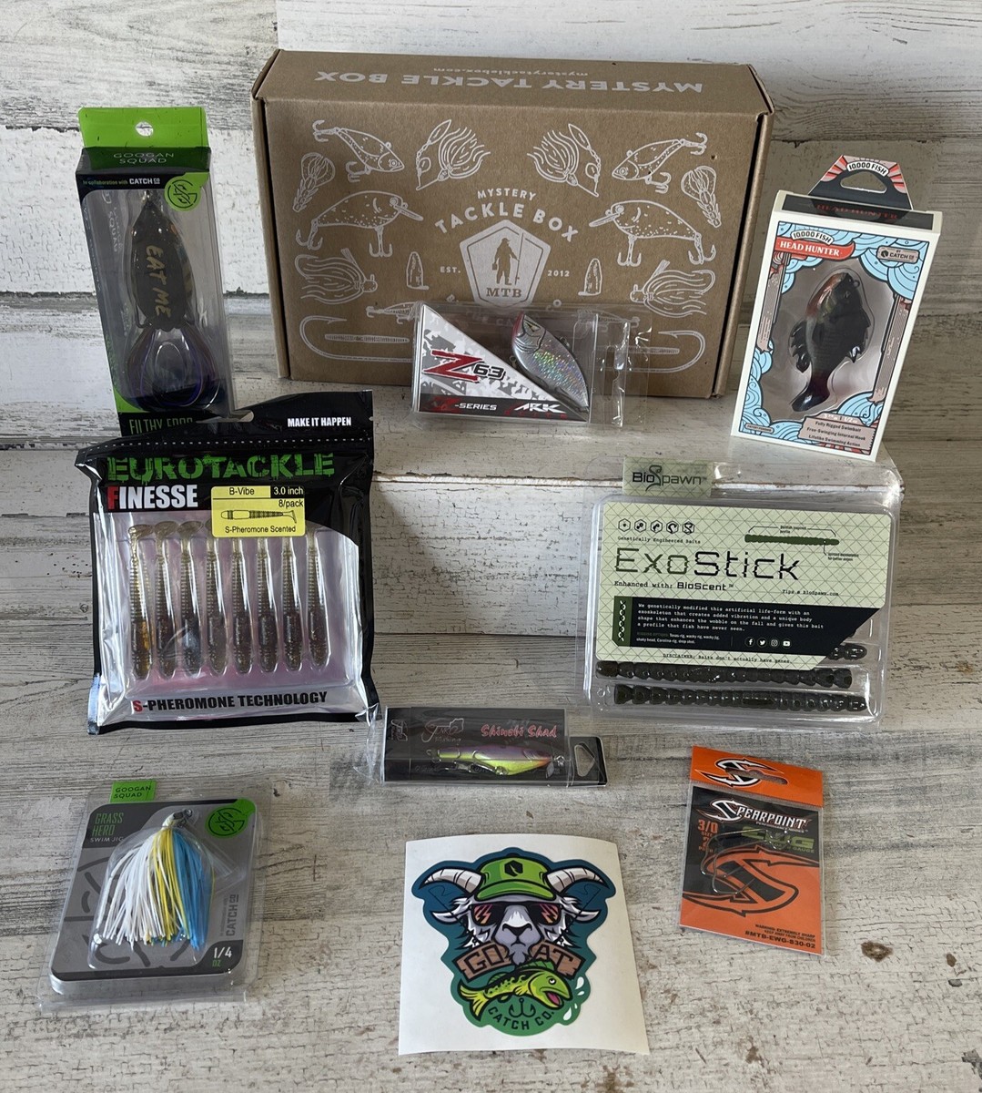 Mystery Tackle Box Freshwater Largemouth and Smallmouth Bass Lures