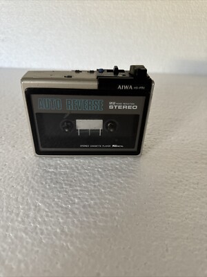 VTG AIWA HS-P02 Stereo Cassette Player Auto Reverse Noise