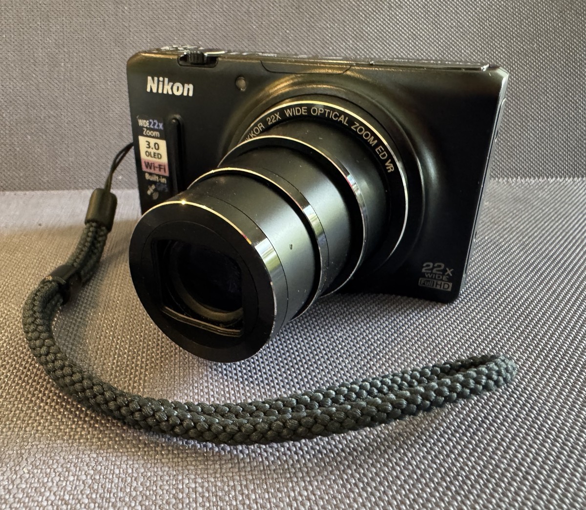 Nikon COOLPIX S9500 18.1MP Wi-Fi & GPS Black Compact Digital