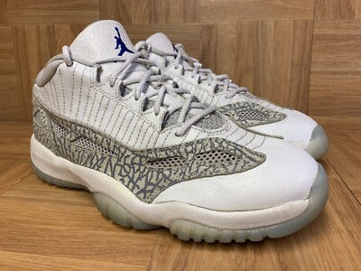 RARE🔥 Nike Air Jordan 11 XI Retro Low White Cobalt Zen Gray Sz 7Y