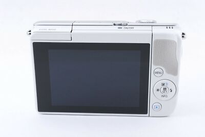 Canon EOS M10 18.0MP Mirrorless Digital Camera White Body Set Made