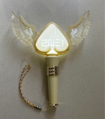 2NE1 Official Pen Light Stick 2012 1st Global Tour NEW EVOLUTION