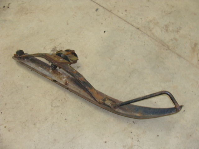 73 yamaha el433b EL 433 gp? ew? sl? 72? 74? oem front ski w