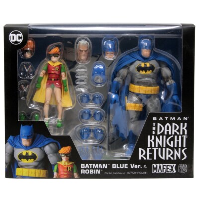 Medicom MAFEX The Dark Knight Returns Batman Blue Ver. And Robin