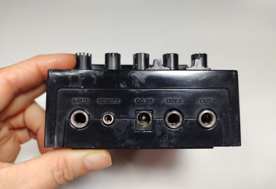 ARION DDS-4 DIGITAL DELAY/SAMPLER GUITAR EFFECTS PEDAL VINATGE