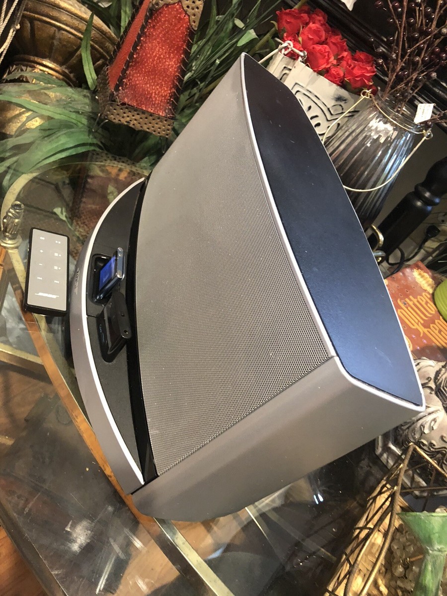 BOSE SoundDock 10 Speaker System For 30 Pin W Bluetooth Bose Sound