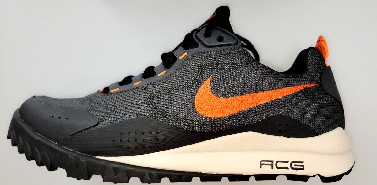 NIB DS Sz 13 Nike ACG Wildedge Anthracite Outdoors Sneaker Boot