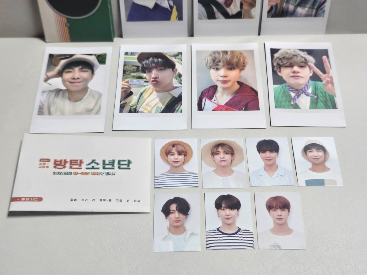 BTS 2021 Season's Greetings DVD Full Set / Good Condition / Photo