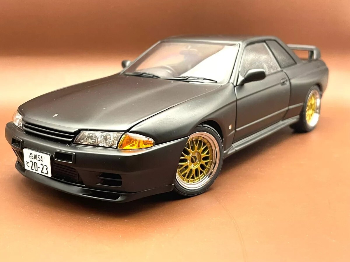 JDM ☆CUSTOM☆ AUTOart 1/18 Nissan Skyline GTR R32 V-SPEC II MATT