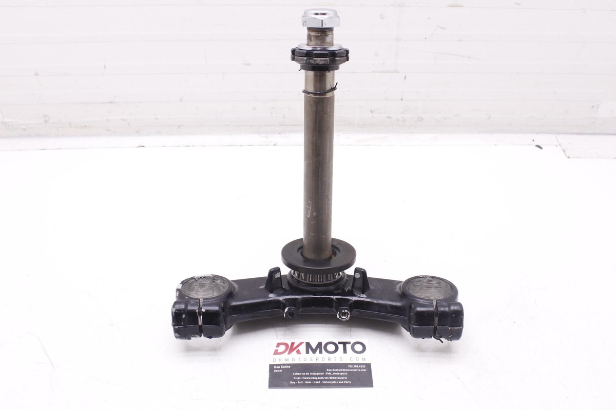 00 KAWASAKI NINJA ZX6R OEM FRONT FORKS CLAMP LOWER TRIPLE TREE