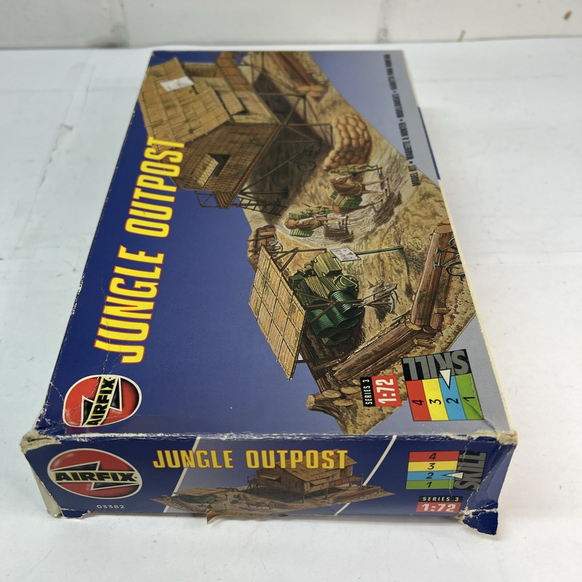 Vintage Airfix 1:72 Jungle Outpost Diorama Model Kit - New
