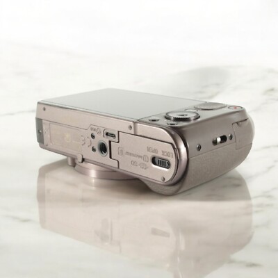 Sony Cyber-shot DSC-HX30V Brown 18MP 20x Zoom Digital Camera Japan