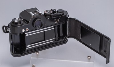 Nikon Nikomat (Nikkormat) EL W ELW Black 35mm Film SLR Camera Body