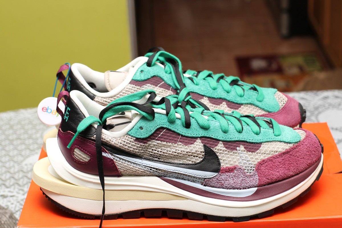 NIKE SACAI X VAPORWAFFLE SP 'VILLAIN RED' SIZE 11.0 ITEM DD3035