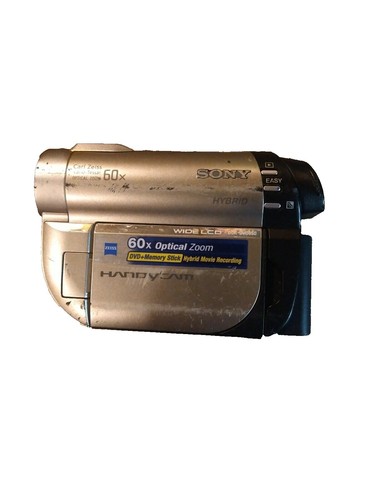 SONY DCR-PC100 Digital Handycam Camcorder miniDV Video Camera