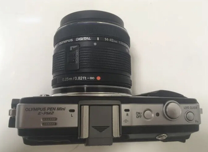 Olympus PEN mini E-PM2 compact digital camera w. 14-42mm lens