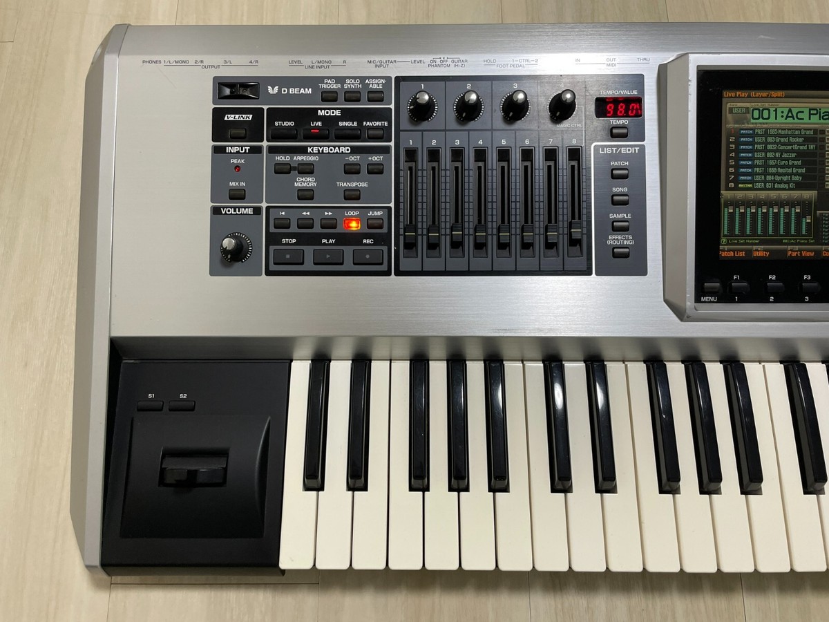 Roland Fantom G6 61-Key Keyboard Synthesizer Music Workstation