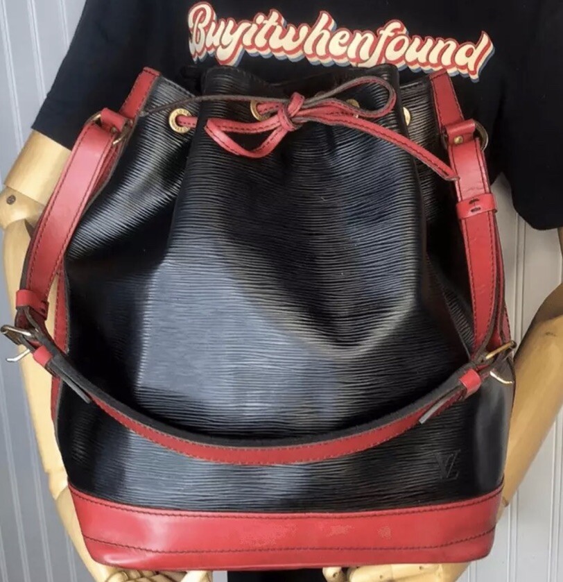 Louis Vuitton Black Red Epi Leather Noe GM Drawstring Bucket