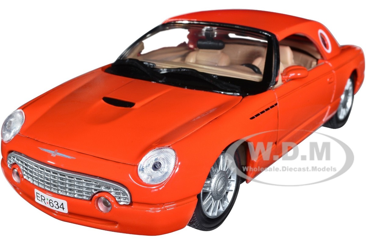 2002 FORD THUNDERBIRD ORANGE JAMES BOND 007 1/24 DIECAST MODEL BY