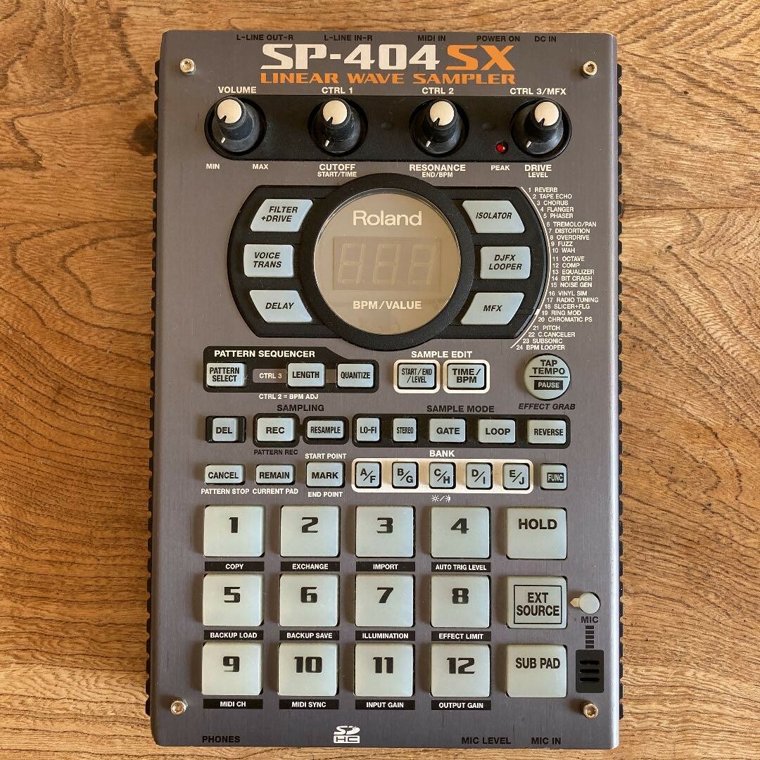 Roland SP-404SX Compact Linear Wave Sampler used | eBay