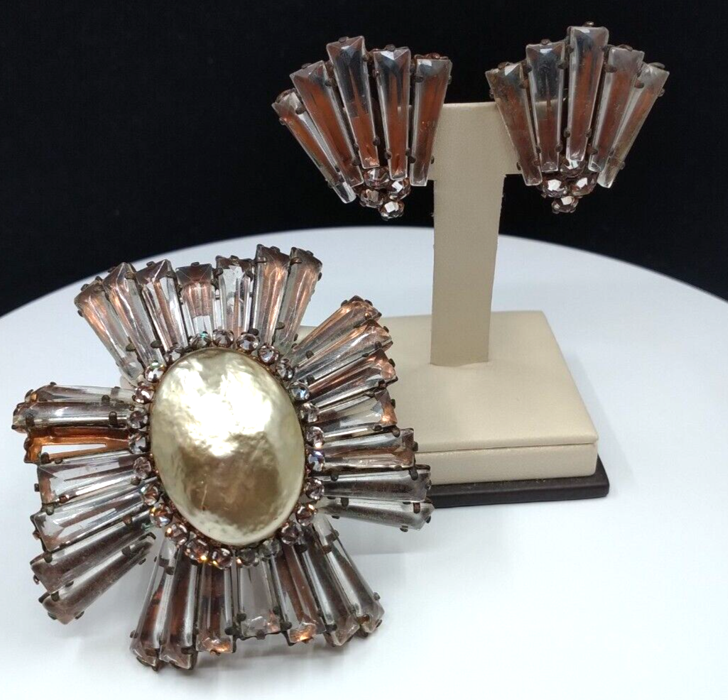 1950's Rare Vintage Schreiner New York Ruffle Gem Brooch & Earring